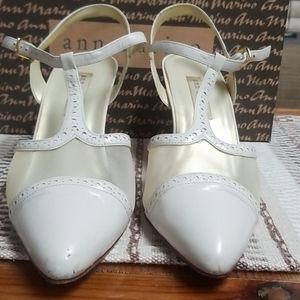 Ann Marino cream leather/mesh shoe